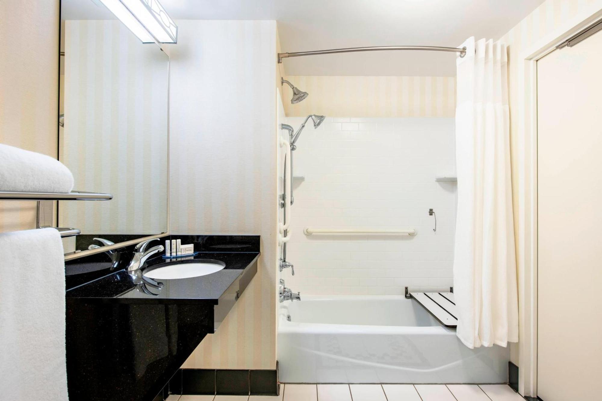 Fairfield Inn & Suites By Marriott Winnipeg Luaran gambar